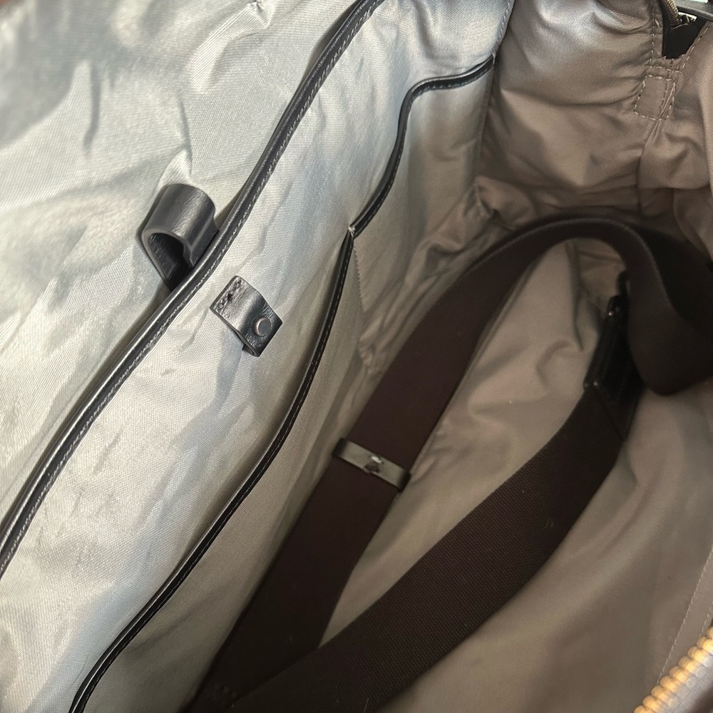 Away Black Leather Everywhere Travel Bag - rare croc skin texture - Picture 7 of 9